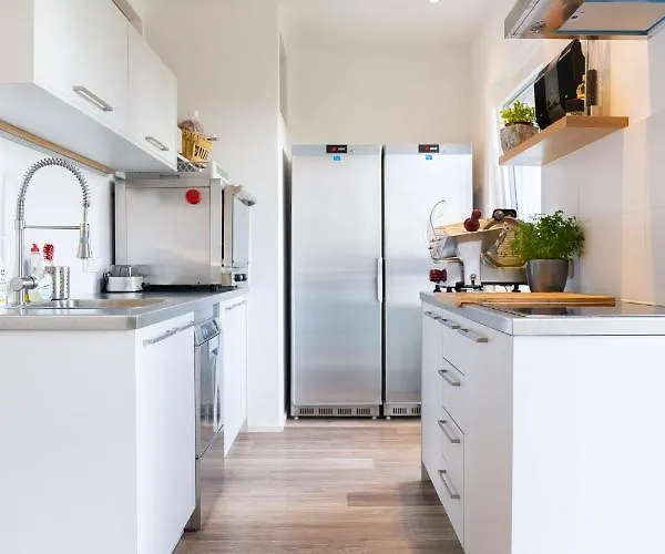 Alojamento de Acomodação e Pequeno-almoço Floeckner