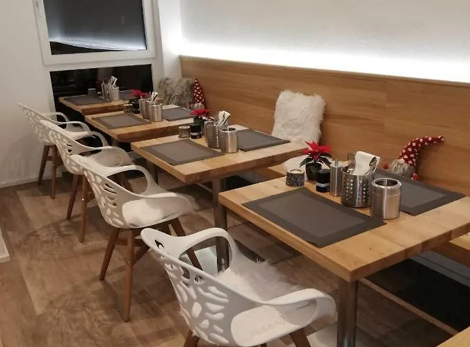 Alojamento de Acomodação e Pequeno-almoço Floeckner Salzburgo