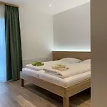 Bed & Breakfast Floeckner B&B 3*