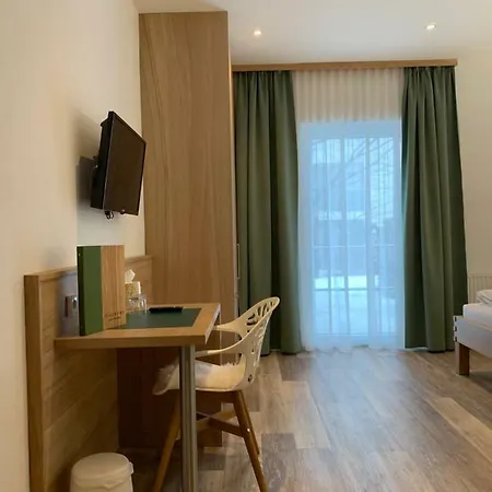 Floeckner 3* Salzbourg