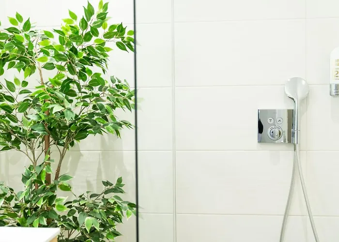 Floeckner B&B Bed & Breakfast 3*